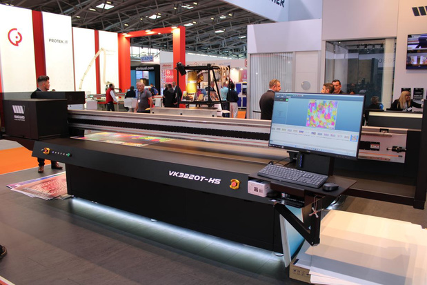 Wereldpremière voor nieuwe vlakbedprinter van Vanguard op FESPA 