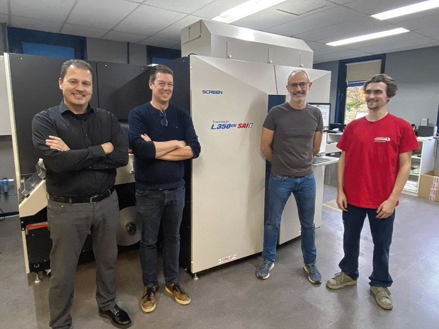 Drukservice Impressa installeert digitale etikettenpers 
