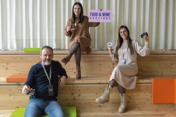 Orakel Group acquiert Badgeman Printing