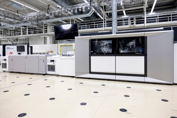 Nouvelles solutions de vernissage LED UV pour l'imprimante Canon varioPRINT iX