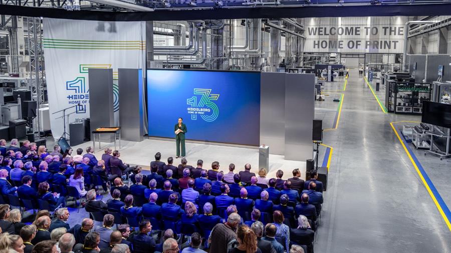 Heidelberg gaat in zee met Manroland voor Cartonmaster